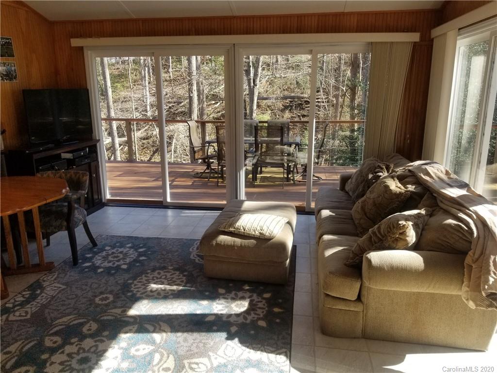 6052 Powder Point Drive Hickory, NC 28601 - Photo 11 of 39 Gallery Image 11