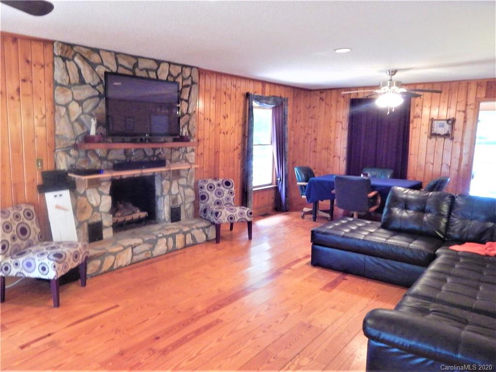 6052 Powder Point Drive Hickory, NC 28601 - Photo 18 of 39 Gallery Image 18