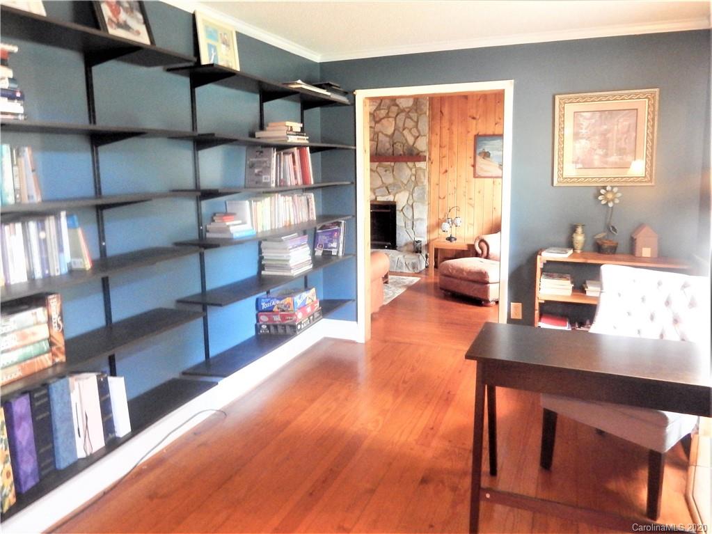 6052 Powder Point Drive Hickory, NC 28601 - Photo 25 of 39 Gallery Image 25