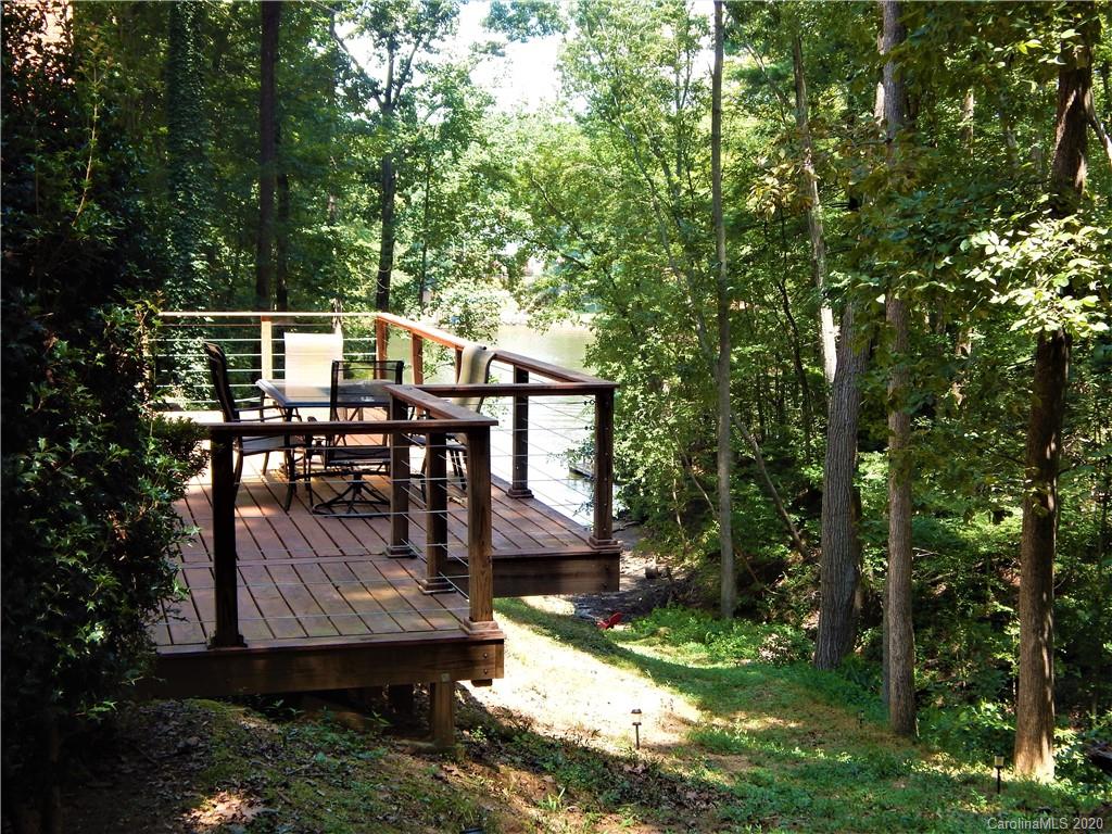 6052 Powder Point Drive Hickory, NC 28601 - Photo 6 of 39 Gallery Image 6