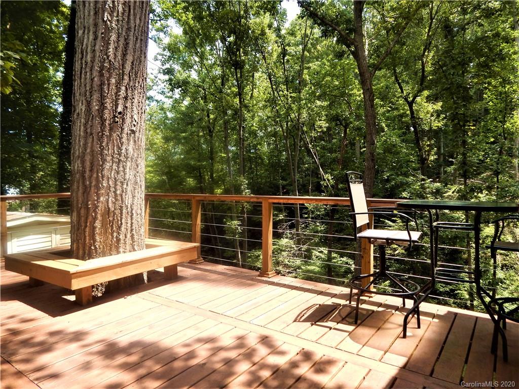 6052 Powder Point Drive Hickory, NC 28601 - Photo 10 of 39 Gallery Image 10