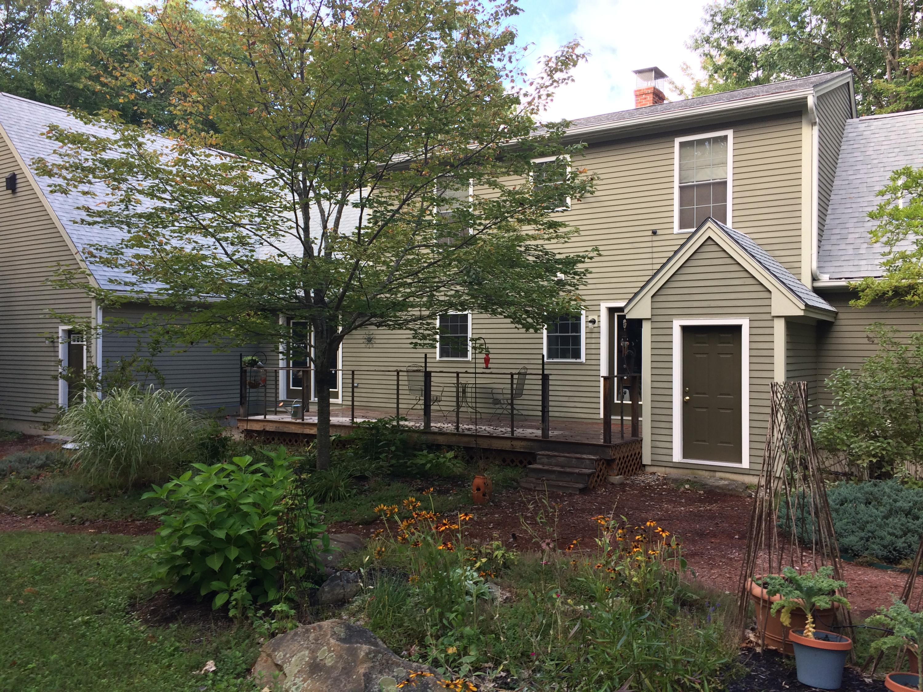 17 Dayton Heights Road Biddeford, ME 04005 - Photo 2 of 40 2018-09-13 14.45.24.jpg back garden