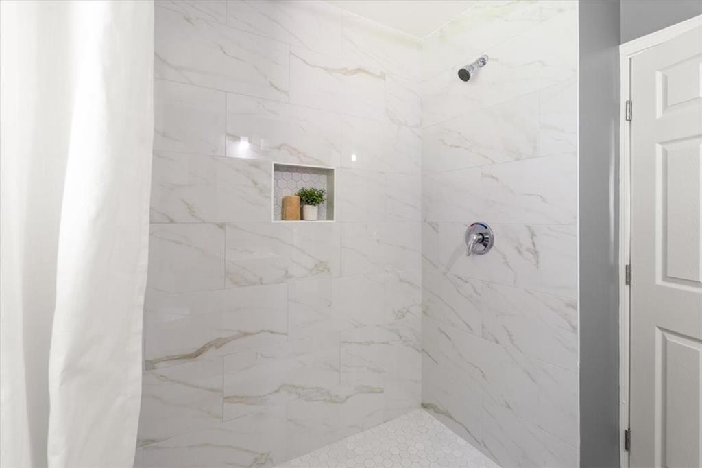 3374 Spring Drive Northwest Atlanta, GA 30360 - Photo 11 of 16