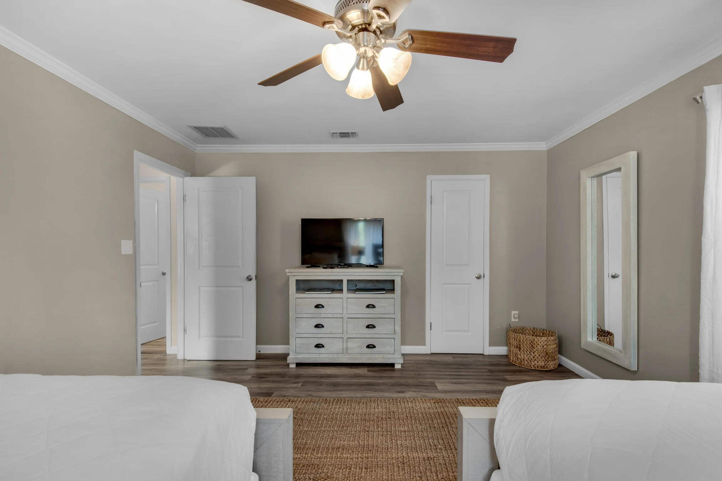 58 Overlook Drive Destin, FL 32550 - Photo 21 of 48 a bedroom with a bed and a flat screen tv