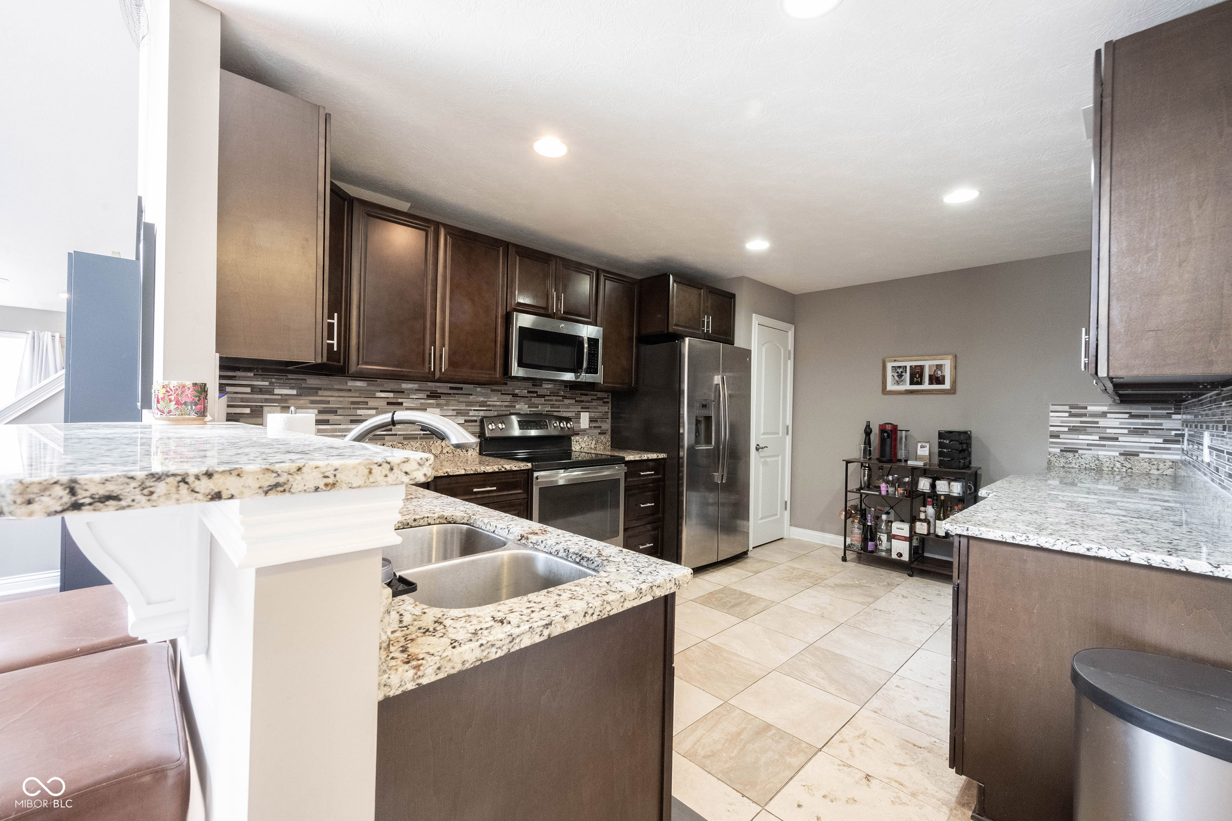 9732 Highpoint Ridge Drive, Unit 104 Fishers, IN 46037 - Photo 11 of 31 Gallery Image 11