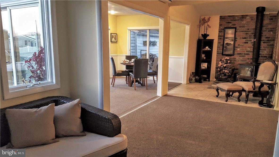 1811 Binnacle Road Forked River, NJ 08731 - Photo 5 of 24 Gallery Image 5
