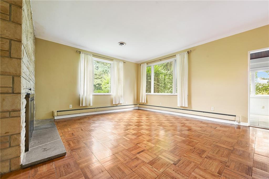 7544 Graymore Road Pittsburgh, PA 15221 - Photo 8 of 33 Gallery Image 8