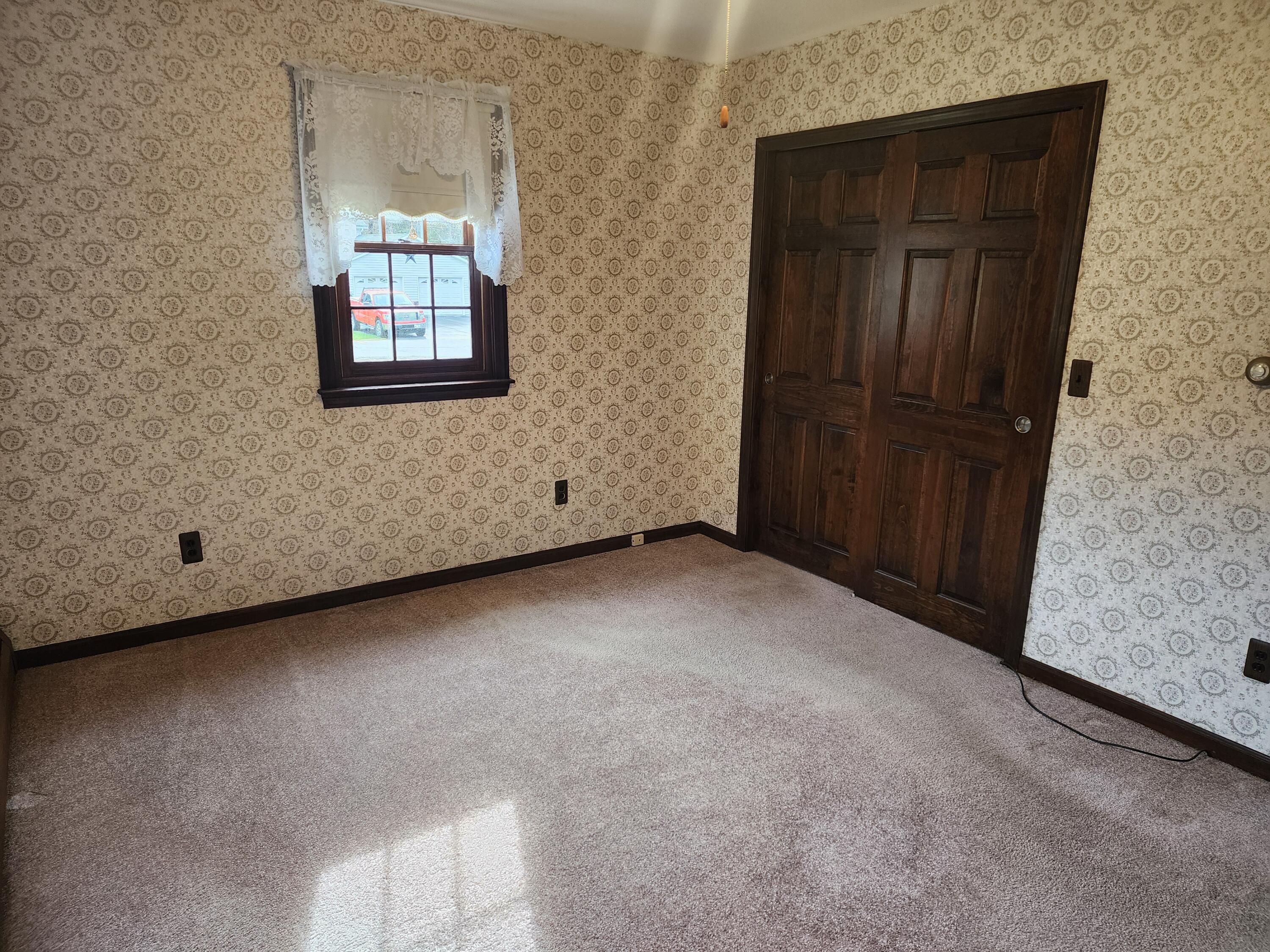 10 Forest Circle Jay, ME 04239 - Photo 24 of 32 20250505_082130