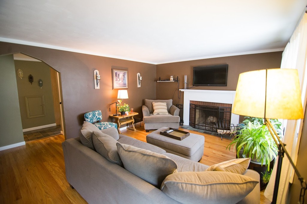 111 Dayton Street Springfield, MA 01118 - Photo 9 of 15 Gallery Image 9