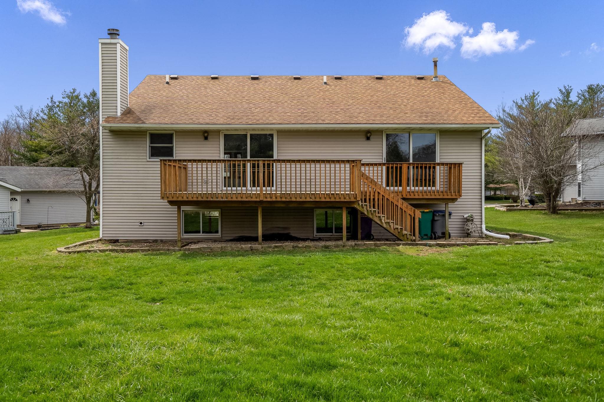 118 London Road Southeast Poplar Grove, IL 61065 - Photo 2 of 50 Gallery Image 2