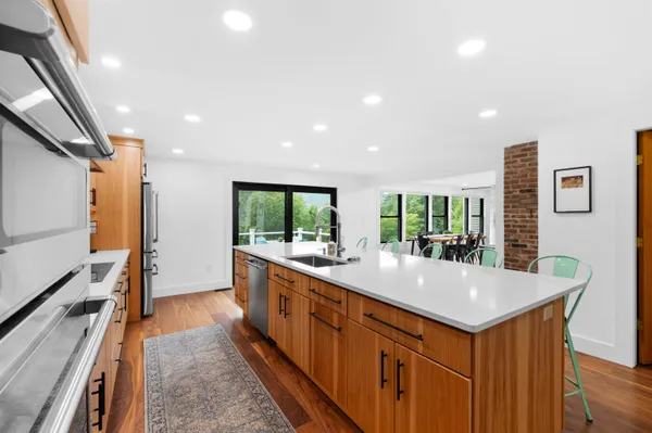 $895,000 | 127 Highway 16A, Bartlett, NH 03845