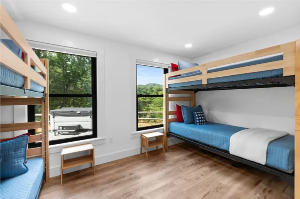 $895,000 | 127 Highway 16A, Bartlett, NH 03845