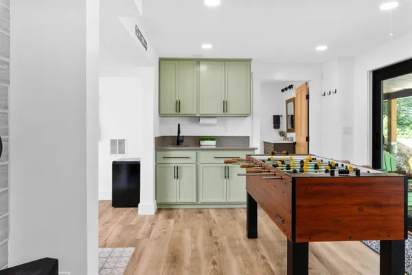 $895,000 | 127 Highway 16A, Bartlett, NH 03845