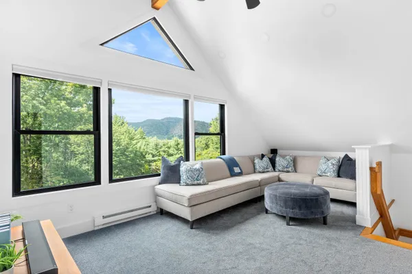 $895,000 | 127 Highway 16A, Bartlett, NH 03845