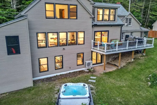 $895,000 | 127 Highway 16A, Bartlett, NH 03845