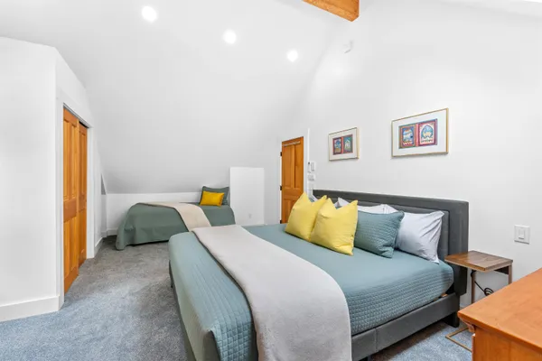 $895,000 | 127 Highway 16A, Bartlett, NH 03845