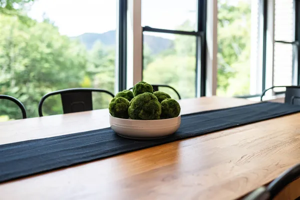 $895,000 | 127 Highway 16A, Bartlett, NH 03845