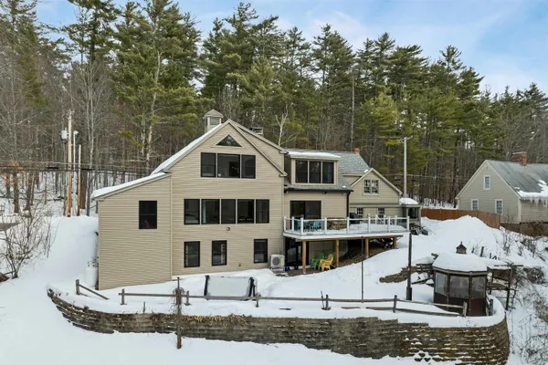 $895,000 | 127 Highway 16A, Bartlett, NH 03845