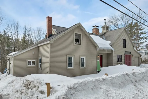 $895,000 | 127 Highway 16A, Bartlett, NH 03845