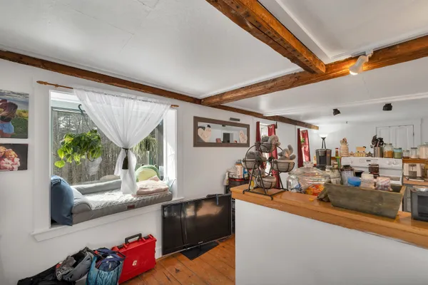 $895,000 | 127 Highway 16A, Bartlett, NH 03845