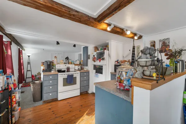 $895,000 | 127 Highway 16A, Bartlett, NH 03845