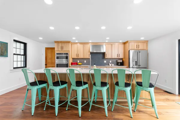 $895,000 | 127 Highway 16A, Bartlett, NH 03845