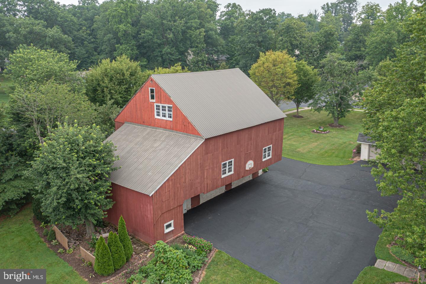 446 Smokepipe Road Souderton, PA 18964 - Photo 19 of 69 Gallery Image 19