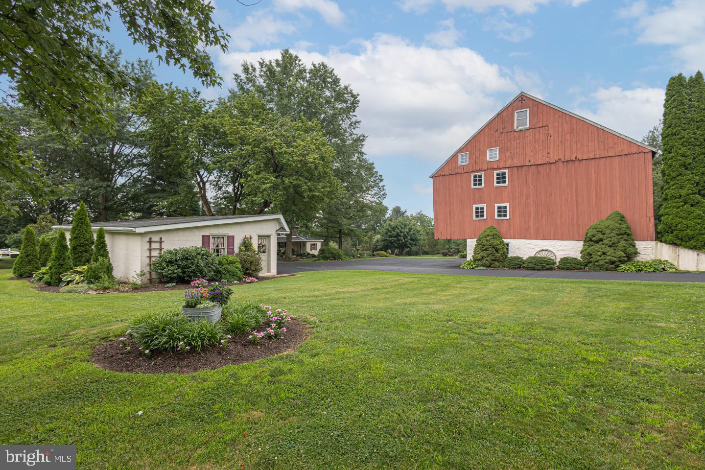 446 Smokepipe Road Souderton, PA 18964 - Photo 53 of 69 Gallery Image 53