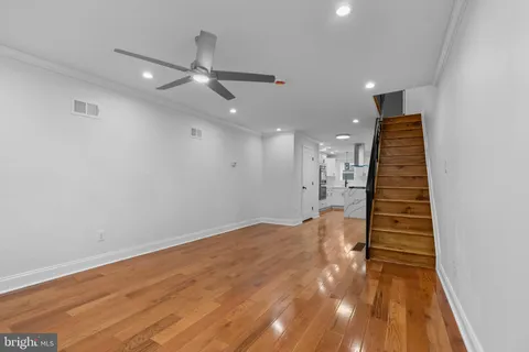 $350,000 | 625 Winton Street, Philadelphia, PA 19148