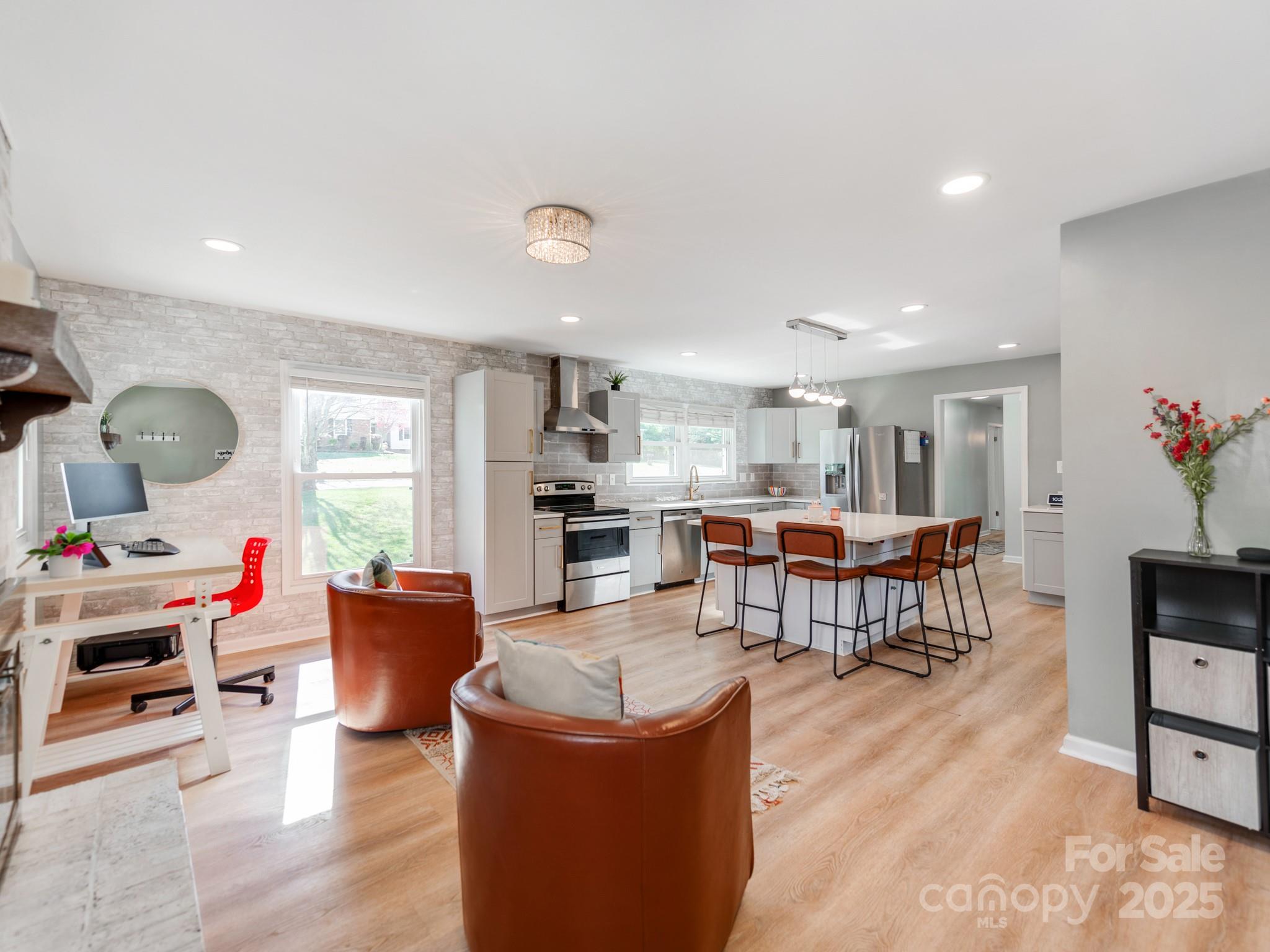 6310 Welford Road Charlotte, NC 28211 - Photo 11 of 28