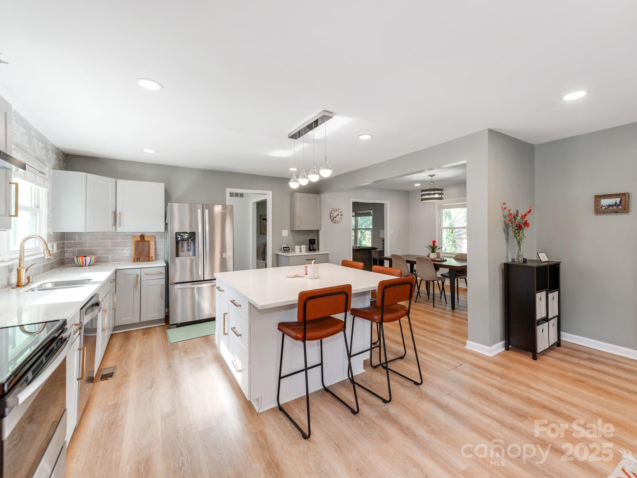 6310 Welford Road Charlotte, NC 28211 - Photo 7 of 28