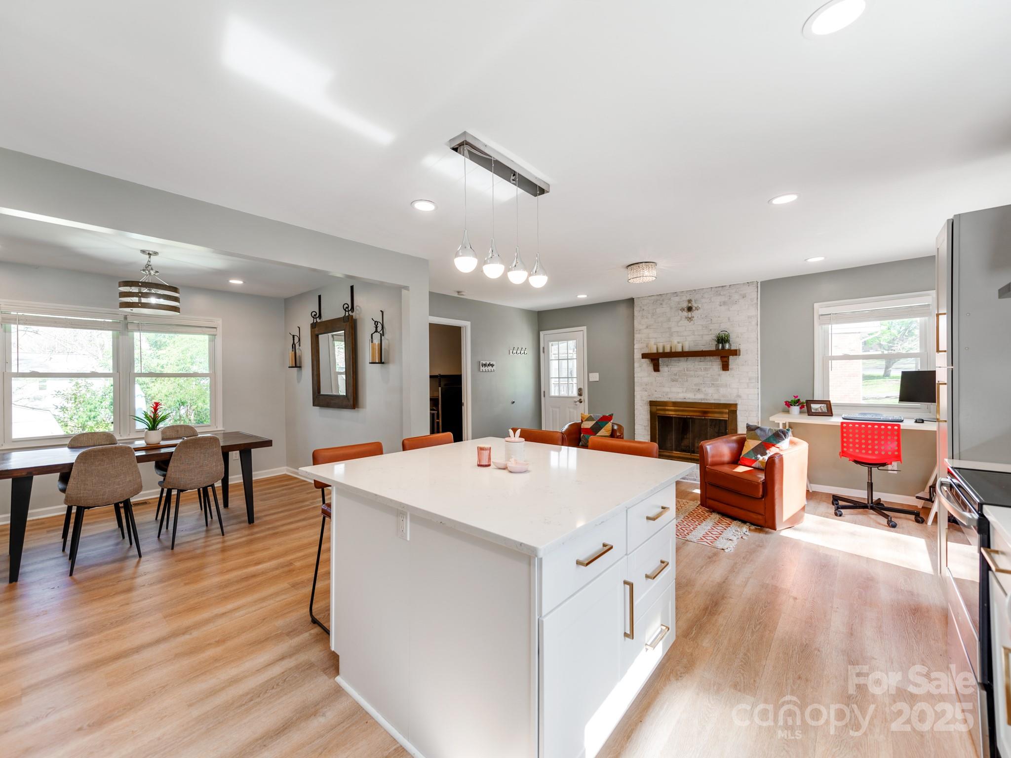 6310 Welford Road Charlotte, NC 28211 - Photo 8 of 28