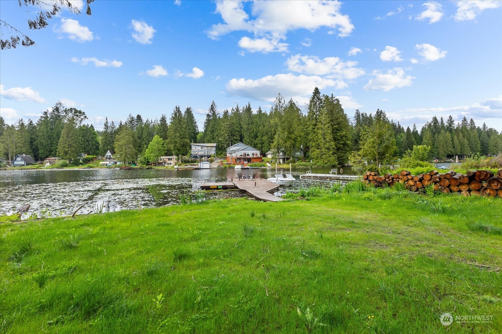 1024 South Lake Roesiger Road Snohomish, WA 98290 - Photo 31 of 35 a view of yard with green space