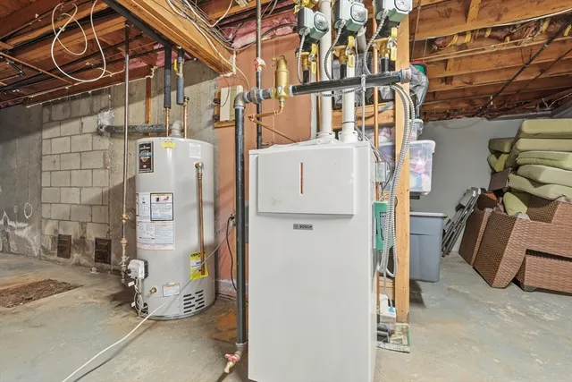 $664,900 | 27 Eastwood Drive, Wilbraham, MA 01095