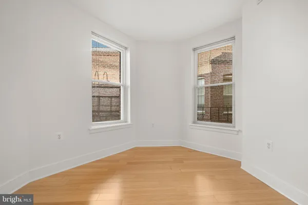 $1,850 | 1106 Columbia Road Northwest, Unit 304, Washington, DC 20009