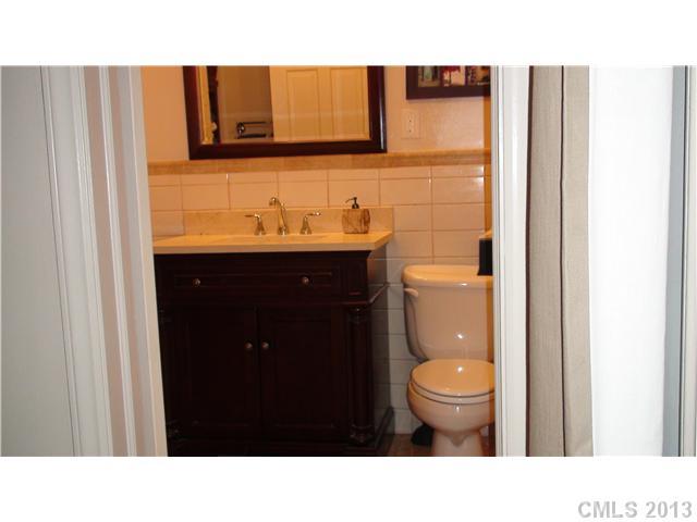 233 Chiswick Road Charlotte, NC 28211 - Photo 11 of 16 Gallery Image 11