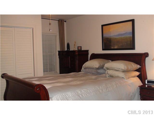 233 Chiswick Road Charlotte, NC 28211 - Photo 10 of 16 Gallery Image 10