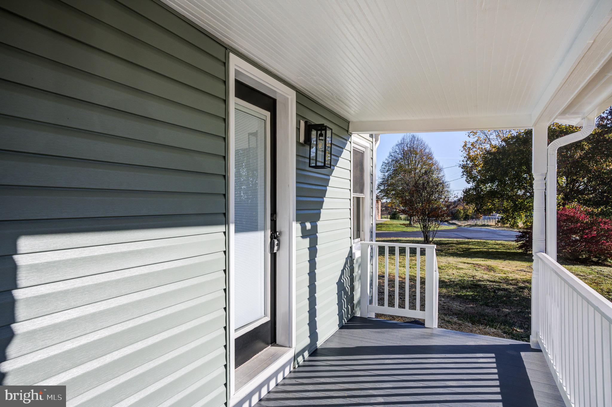 4703 Teeter Road Taneytown, MD 21787 - Photo 4 of 38