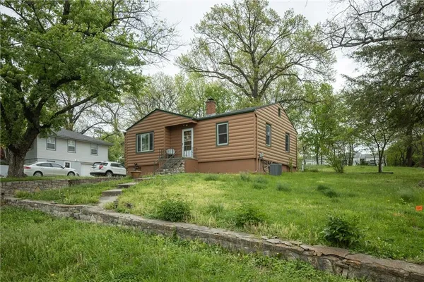$202,500 | 111 Waller Street, Excelsior Springs, MO 64024