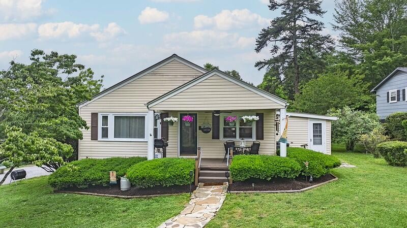 229 Pierce Hill Road Spring City, TN 37381 - Photo 3 of 36