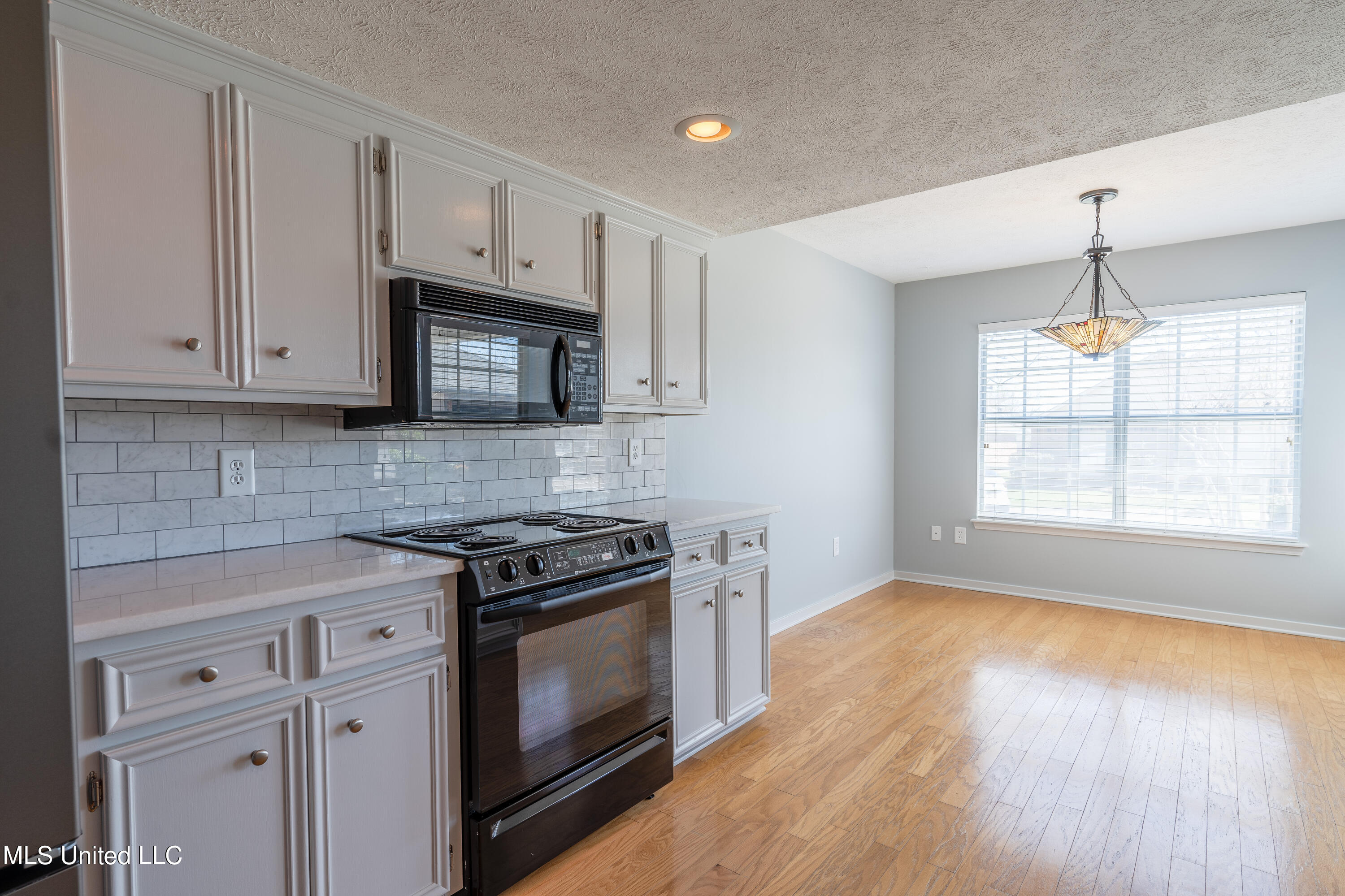 114 Villa Way Clinton, MS 39056 - Photo 14 of 43 14 - Kitchen