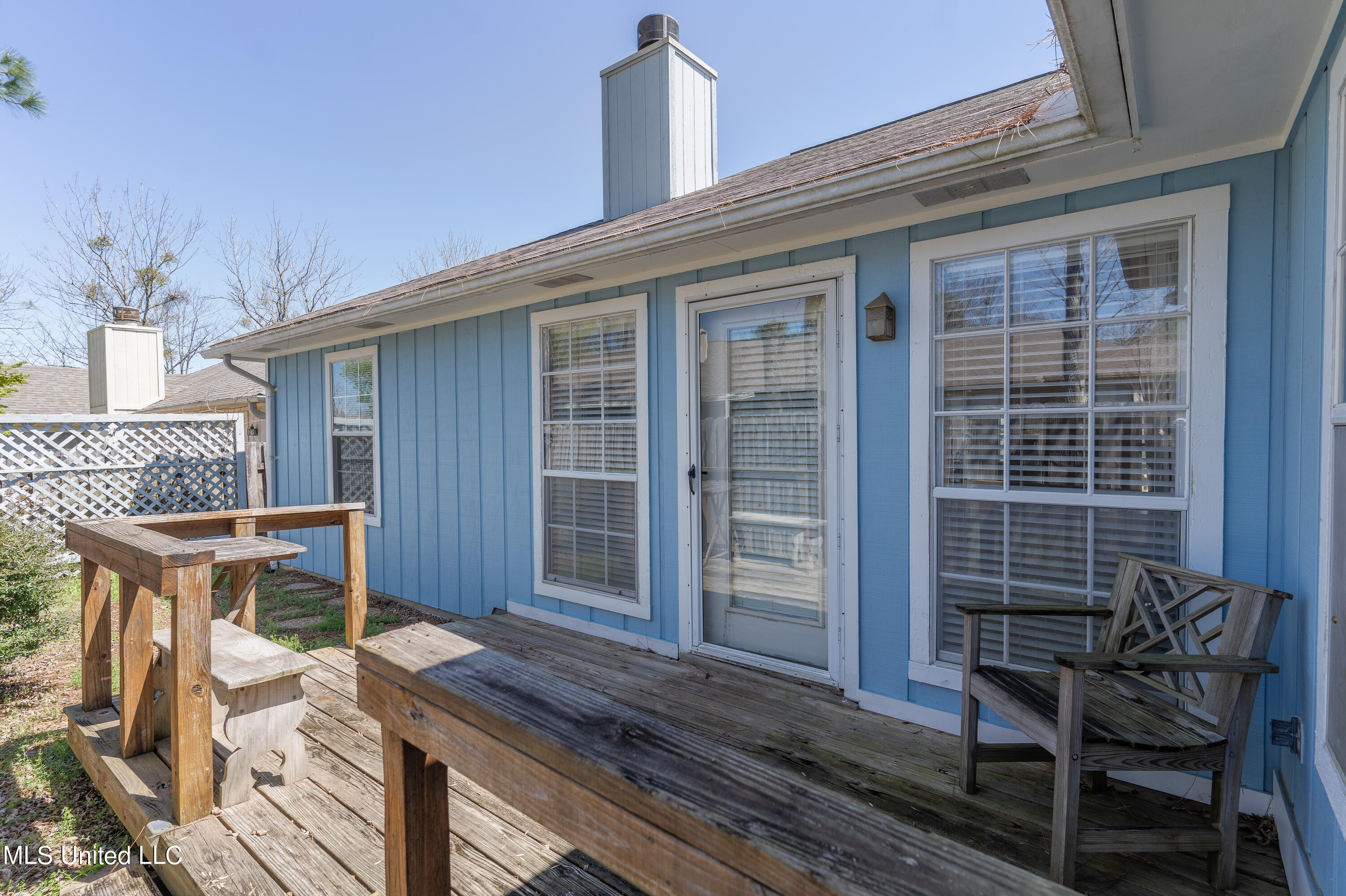 114 Villa Way Clinton, MS 39056 - Photo 40 of 43 41 - Backyard