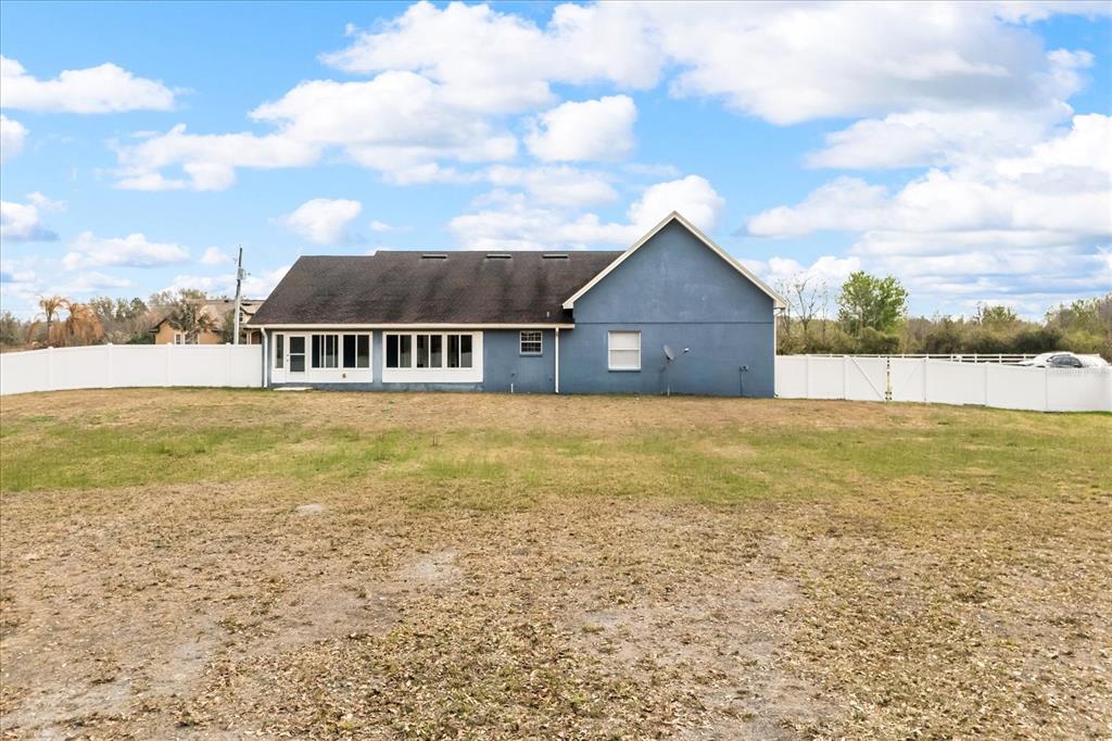 15138 Evans Ranch Road Lakeland, FL 33809 - Photo 19 of 30 Gallery Image 19