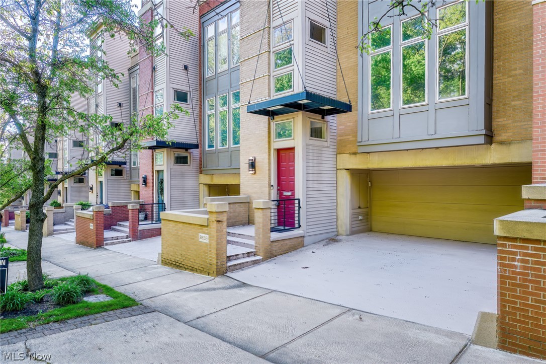 2339 Edgehill Road Cleveland, OH 44106 - Photo 2 of 50