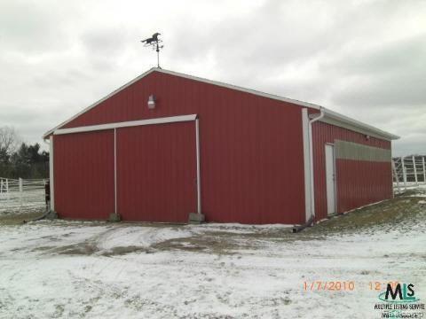 11425 Gilbert Road Memphis, MI 48041 - Photo 11 of 12 barn