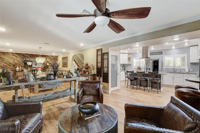 $1,998,000 | 5260 North Jones Boulevard, Las Vegas, NV 89130