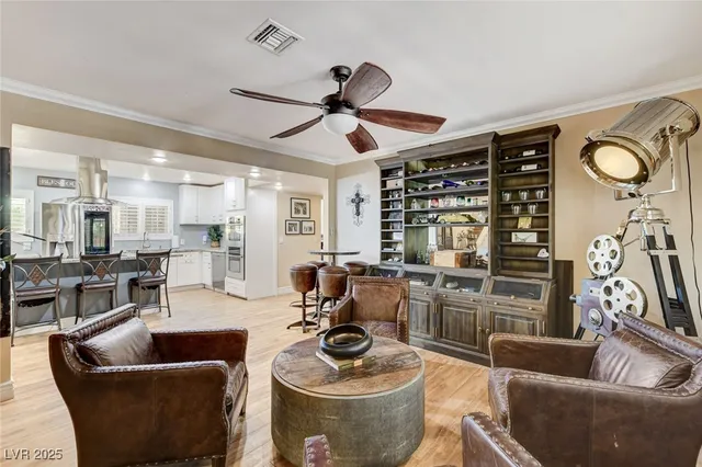 $1,998,000 | 5260 North Jones Boulevard, Las Vegas, NV 89130