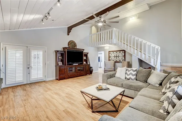 $1,998,000 | 5260 North Jones Boulevard, Las Vegas, NV 89130