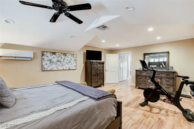 $1,998,000 | 5260 North Jones Boulevard, Las Vegas, NV 89130