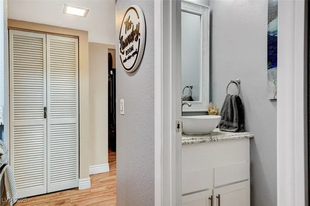 $1,998,000 | 5260 North Jones Boulevard, Las Vegas, NV 89130